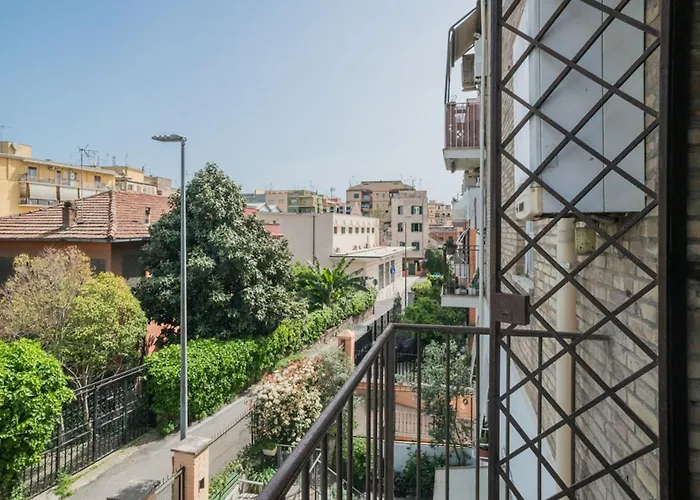 Pigneto Sun & Relax - 4 Metro Stops To Colesseum * Roma