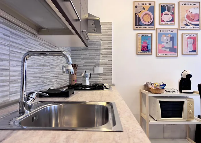 Apartamento Pigneto Sun & Relax - 4 Metro Stops To Colesseum *
